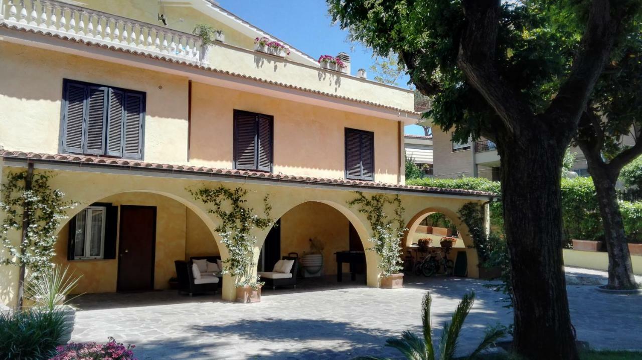 Villa Orsini Roma Exterior foto
